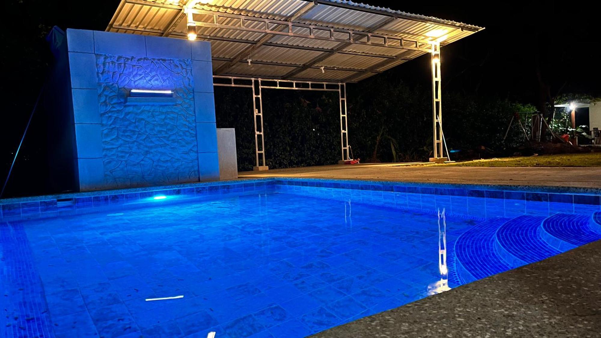 Apartamento El Guanacaste, Cerca Tamarindo Con Piscina سانتا كروز المظهر الخارجي الصورة