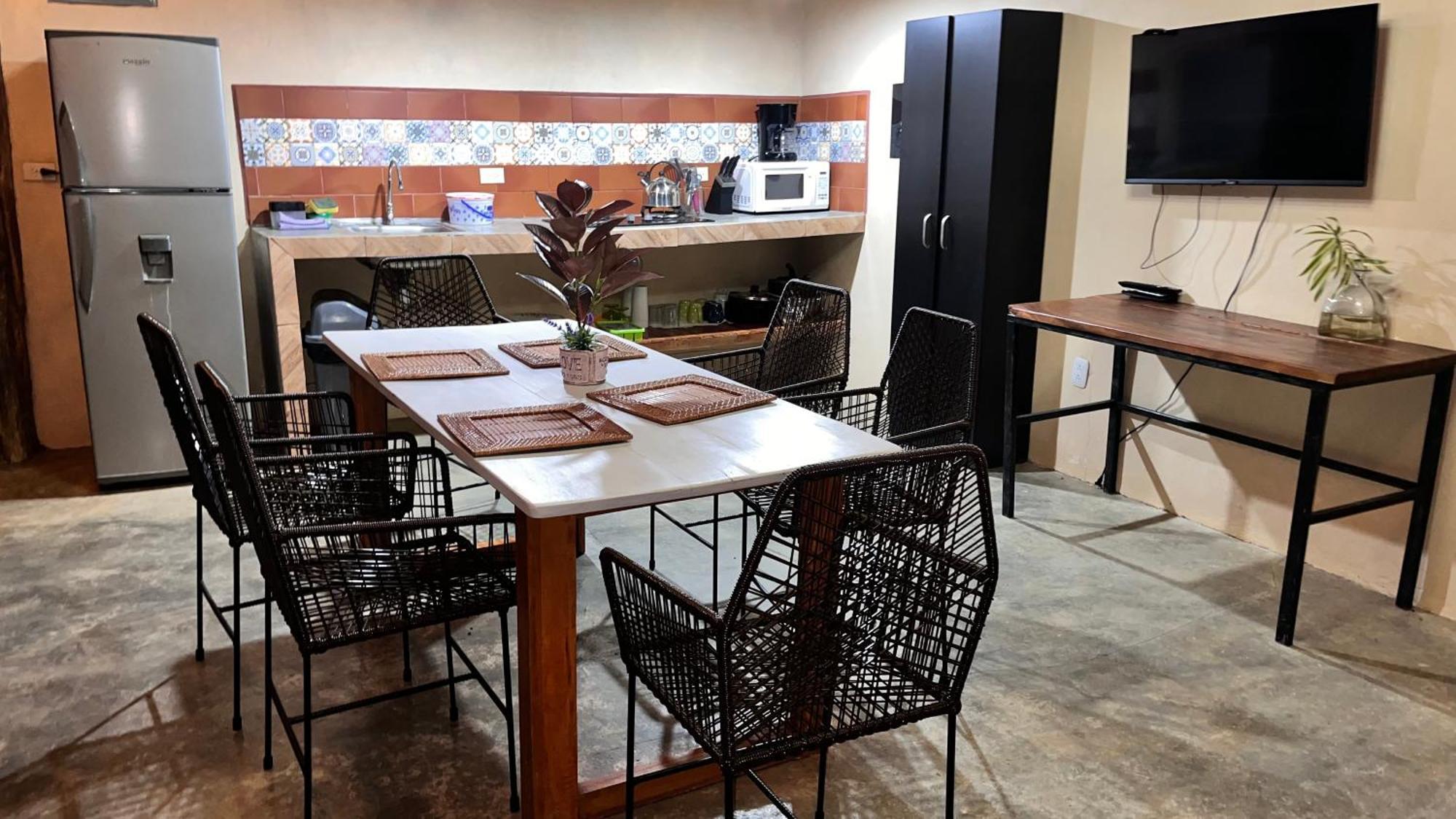 Apartamento El Guanacaste, Cerca Tamarindo Con Piscina سانتا كروز المظهر الخارجي الصورة