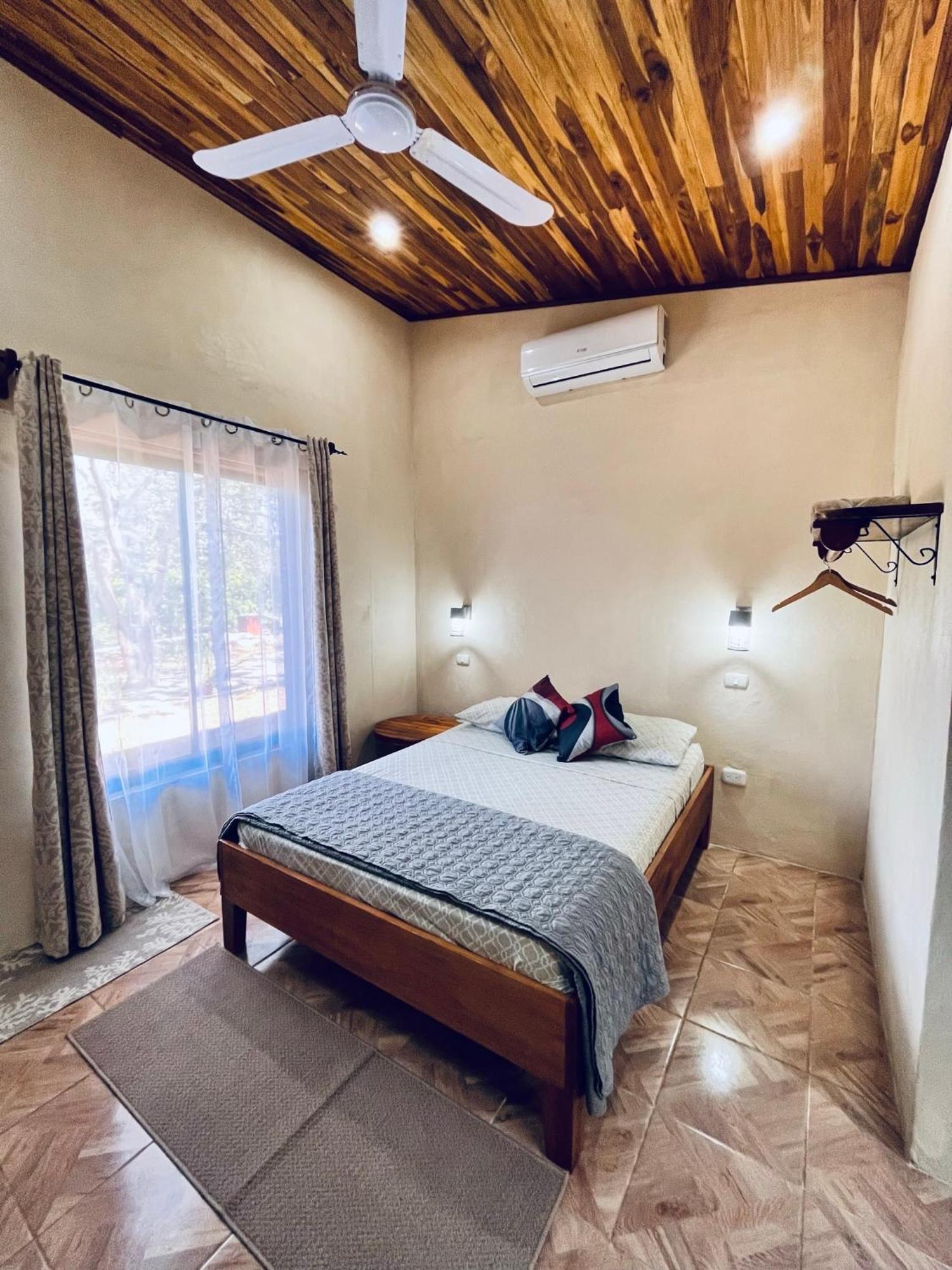 Apartamento El Guanacaste, Cerca Tamarindo Con Piscina سانتا كروز المظهر الخارجي الصورة