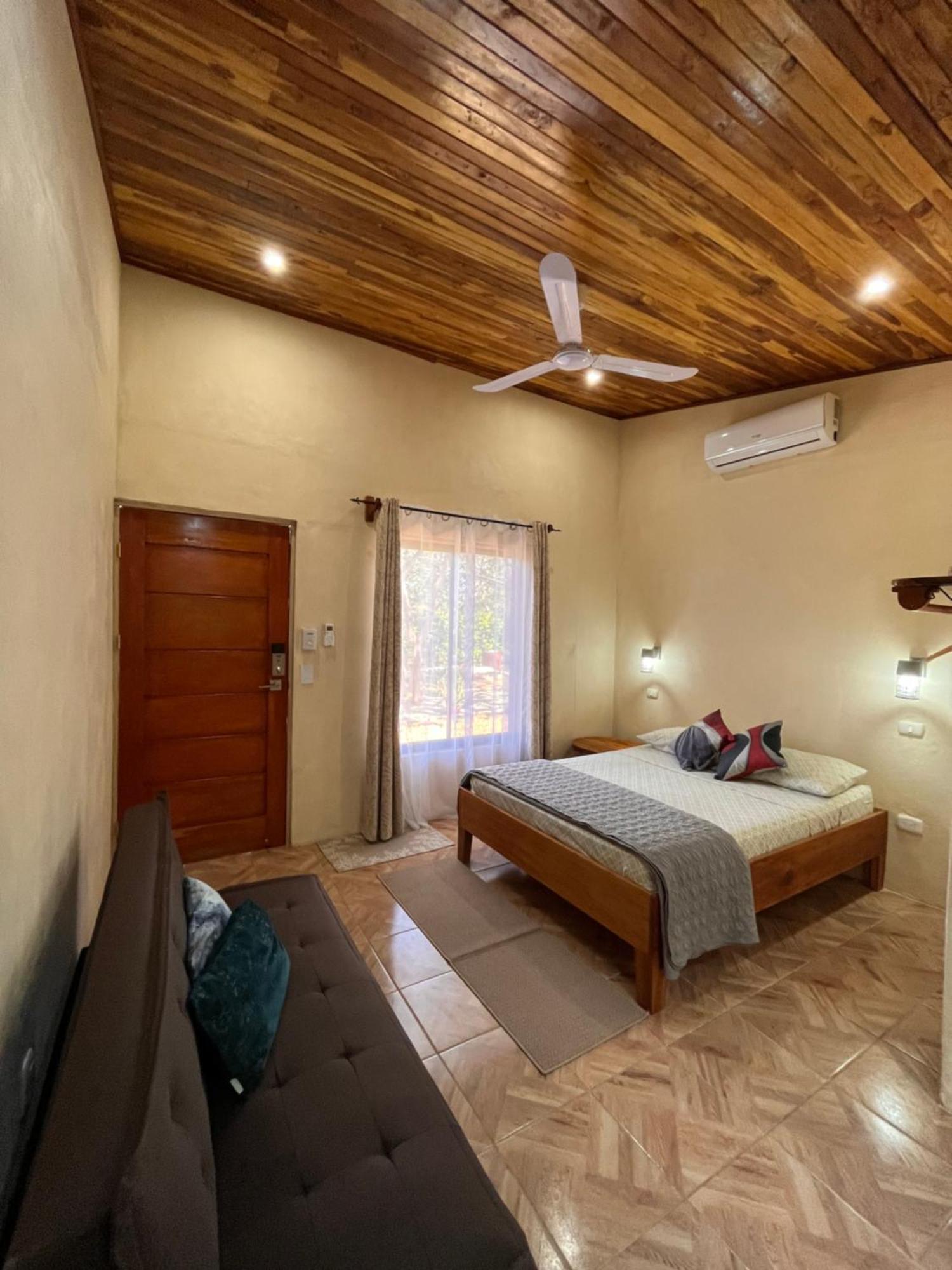 Apartamento El Guanacaste, Cerca Tamarindo Con Piscina سانتا كروز المظهر الخارجي الصورة
