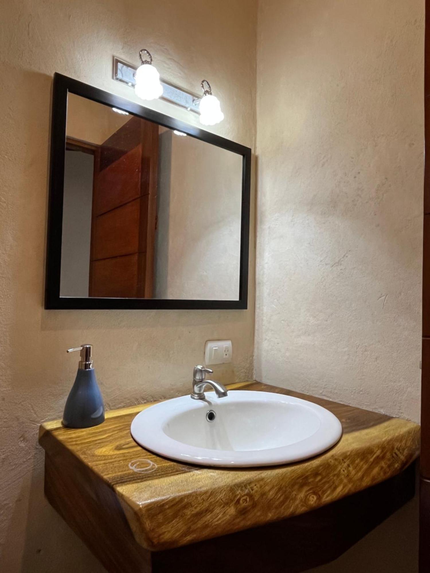 Apartamento El Guanacaste, Cerca Tamarindo Con Piscina سانتا كروز المظهر الخارجي الصورة